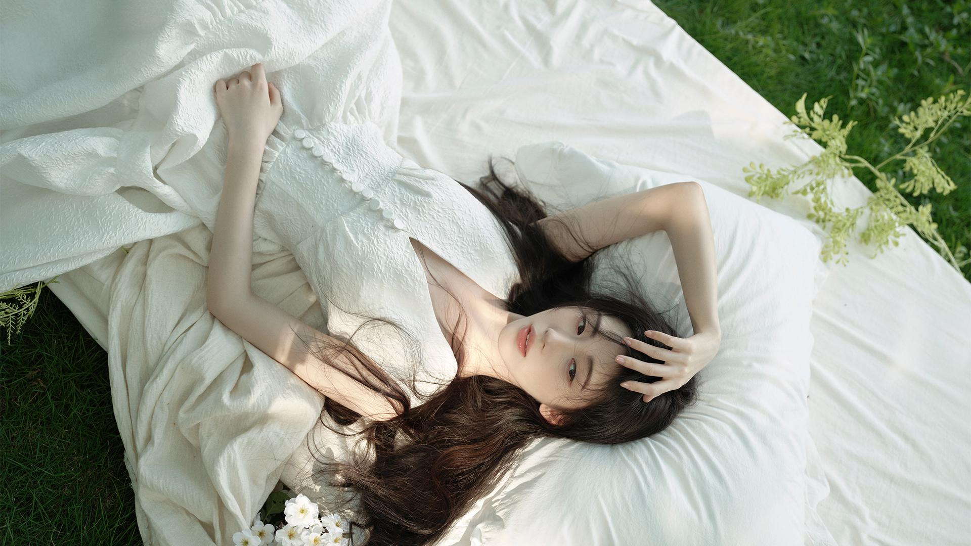 美女壁纸_木鱼小栈壁纸