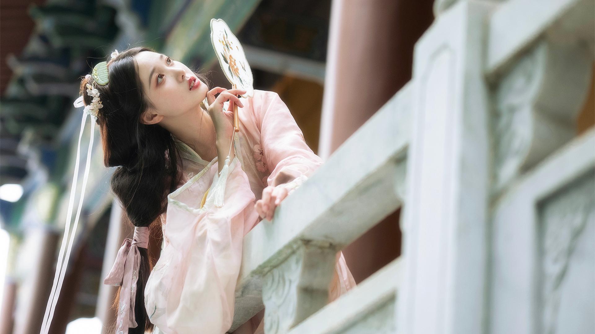 美女壁纸_木鱼小栈壁纸