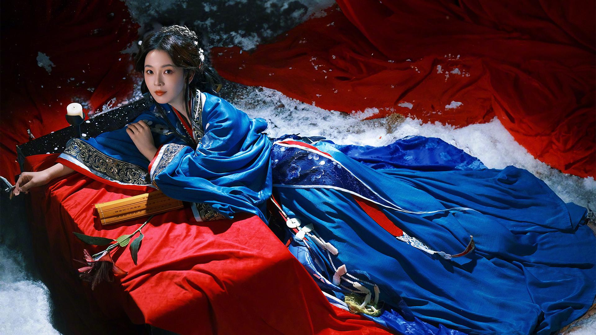 美女壁纸_木鱼小栈壁纸