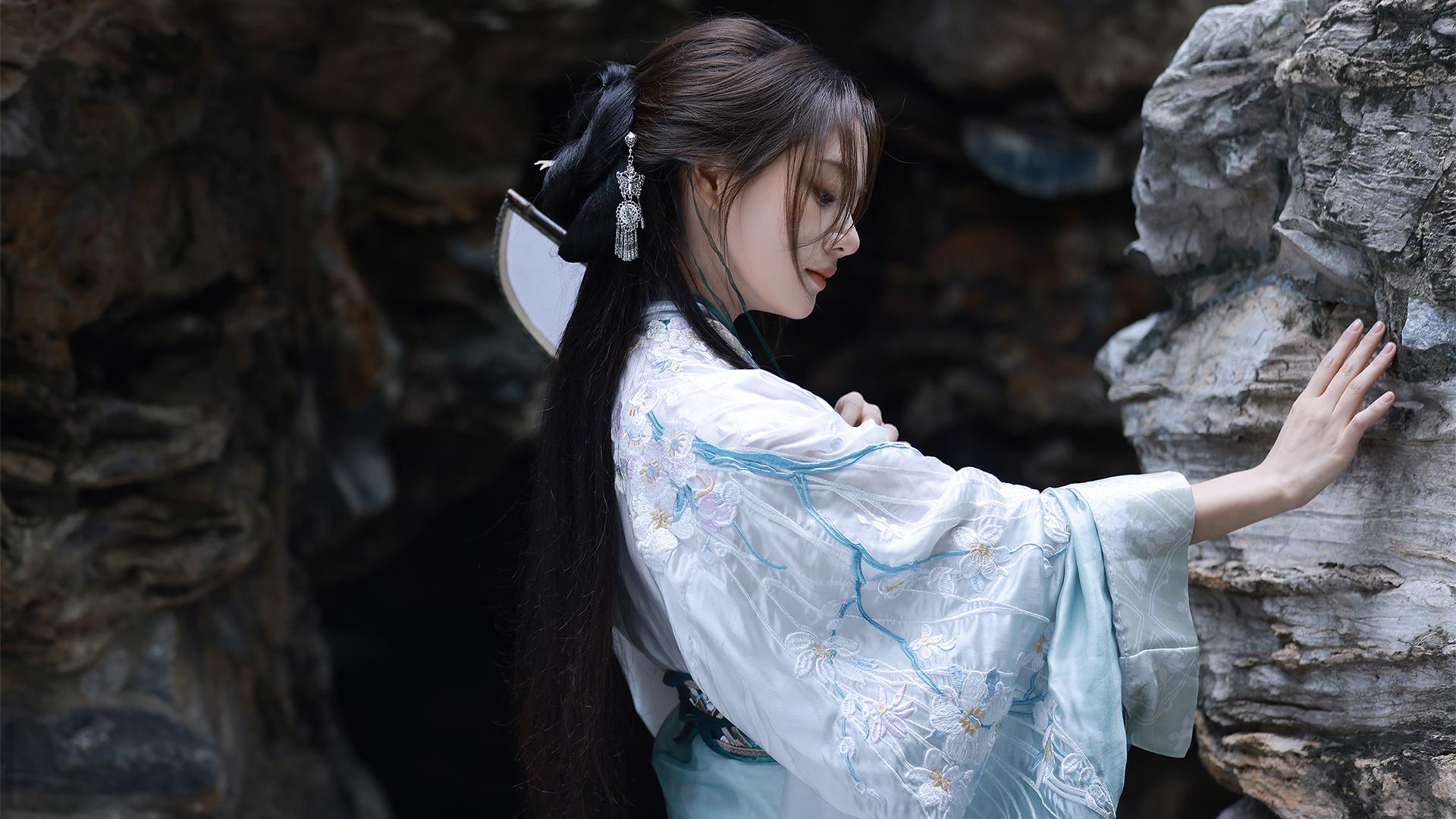 美女壁纸_木鱼小栈壁纸